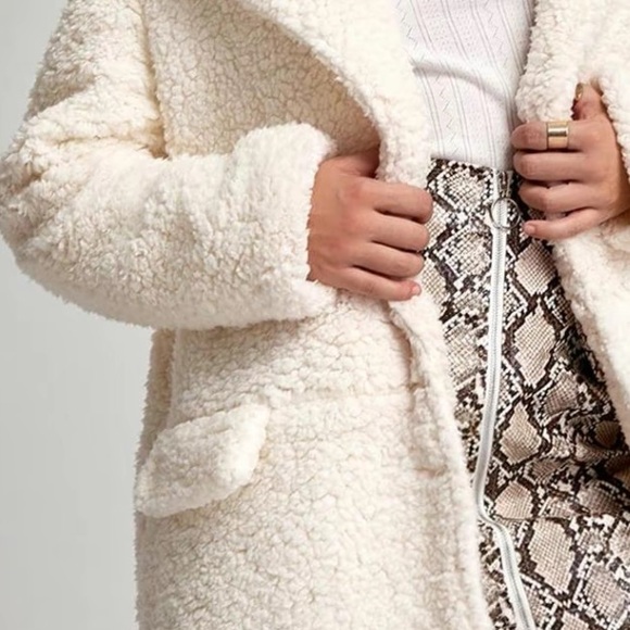 Size L Ivory BOHO lapel collar button front faux pockets lined plush Teddy coat - Picture 8 of 16